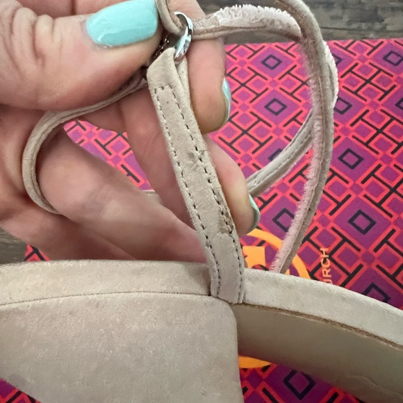 Tory Burch Elodie sandal, size 9 - Picture 9 of 14